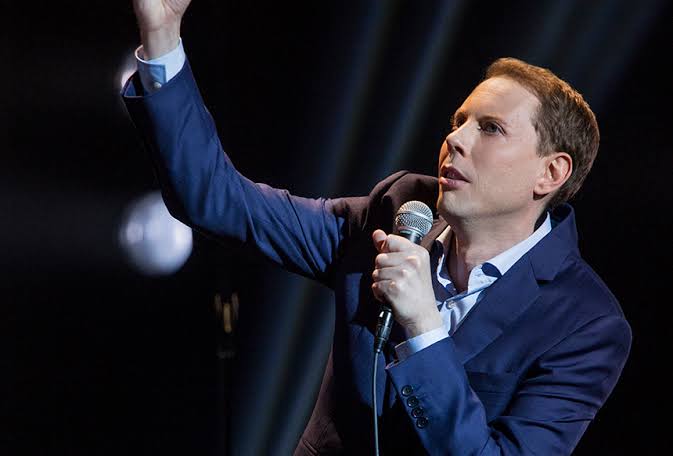 Ryan Hamilton performing on tour